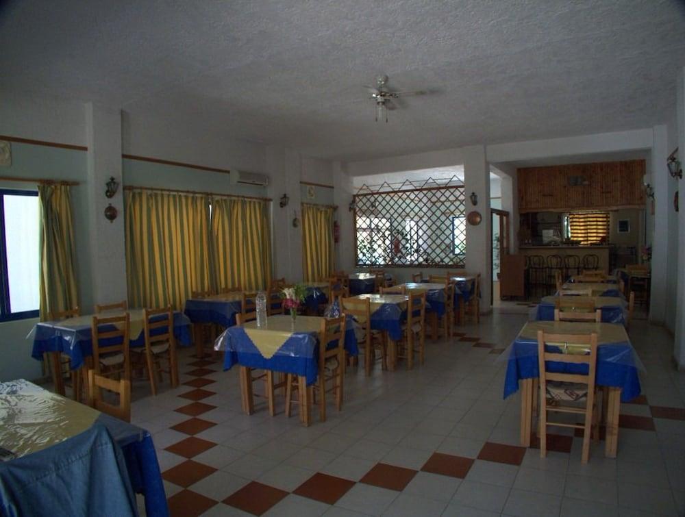 Hotel Sofia Marathókampos Dış mekan fotoğraf